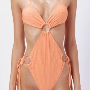 For love and lemons daiquiri ring one piece!